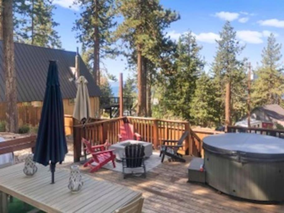 Lake Views, Pet-Friendly Cabin With Hot-Tub In King'S Beach Кингс-Бич Экстерьер фото